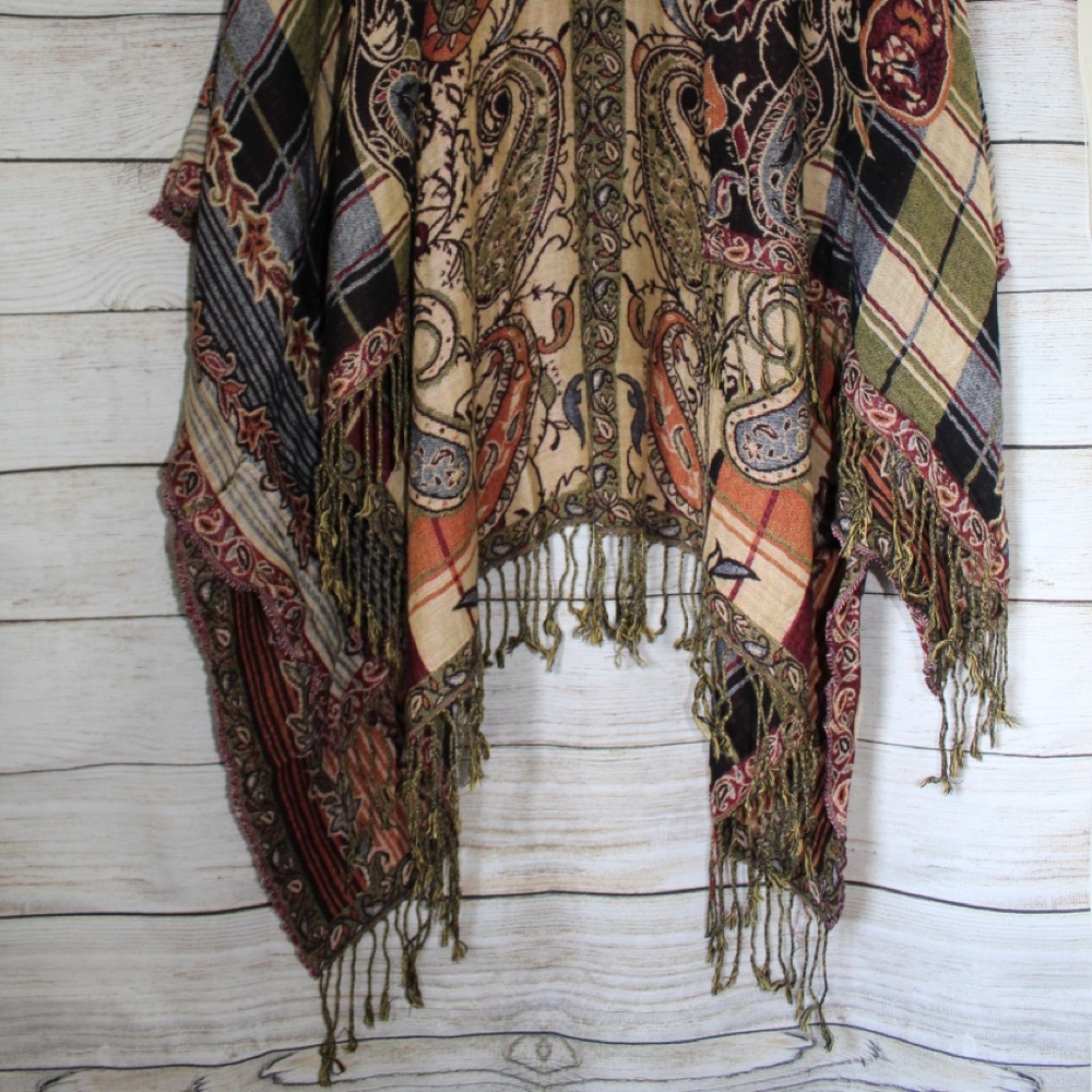 Abercrombie & Fitch Multicolor Paisley Poncho - Picture 2 of 4
